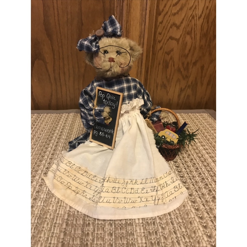 Vintage Country‎ Teacher Bear Doll Plaid Dress Chalkboard Basket Decor - Picture 8 of 8